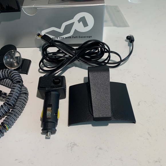 Valentine1 Gen1 Valentine One Generation 1 Pre-Owned Radar Detector Locator - Picture 4 of 16